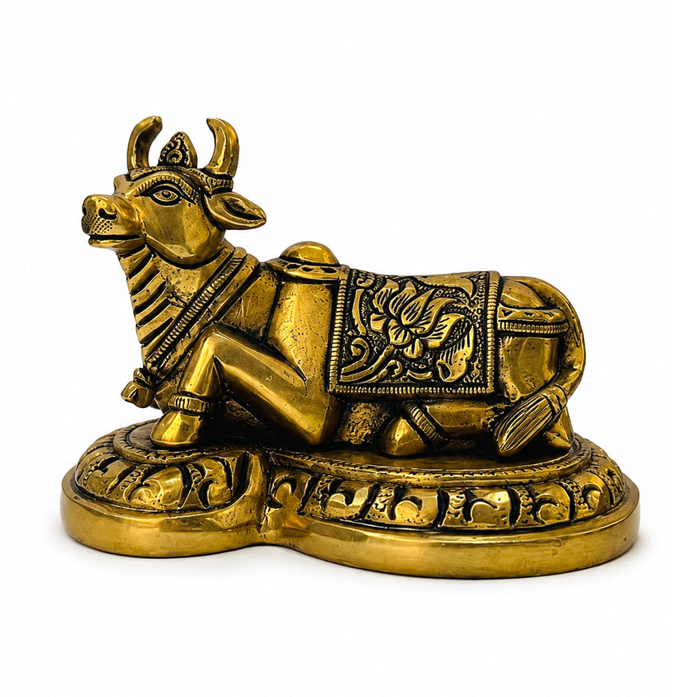 Nandi Ji Brass Idol – product shot on white background